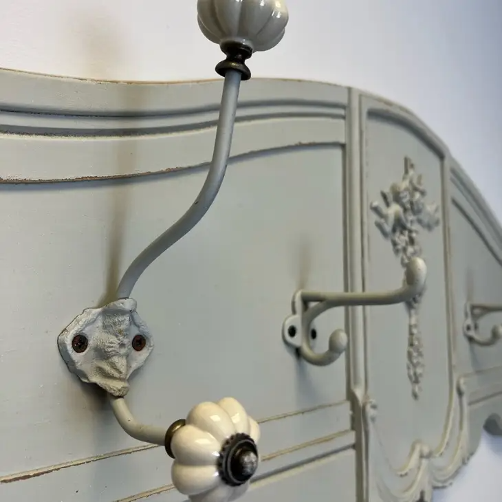 Vintage Appeal 6-HOOK Wall Mounted Coat Rack