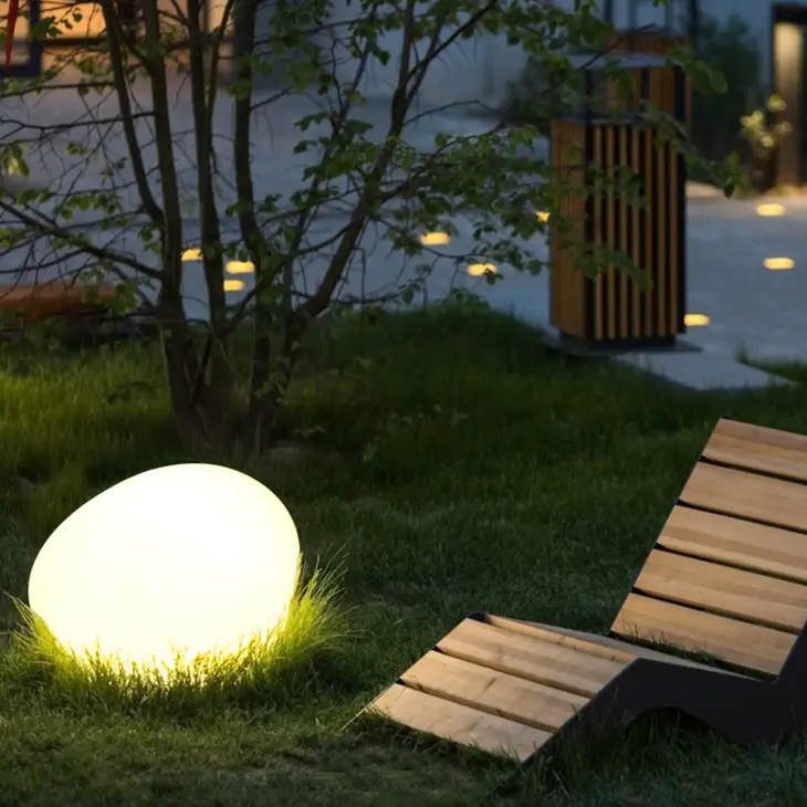 12" Outdoor Cobblestone Led Light
