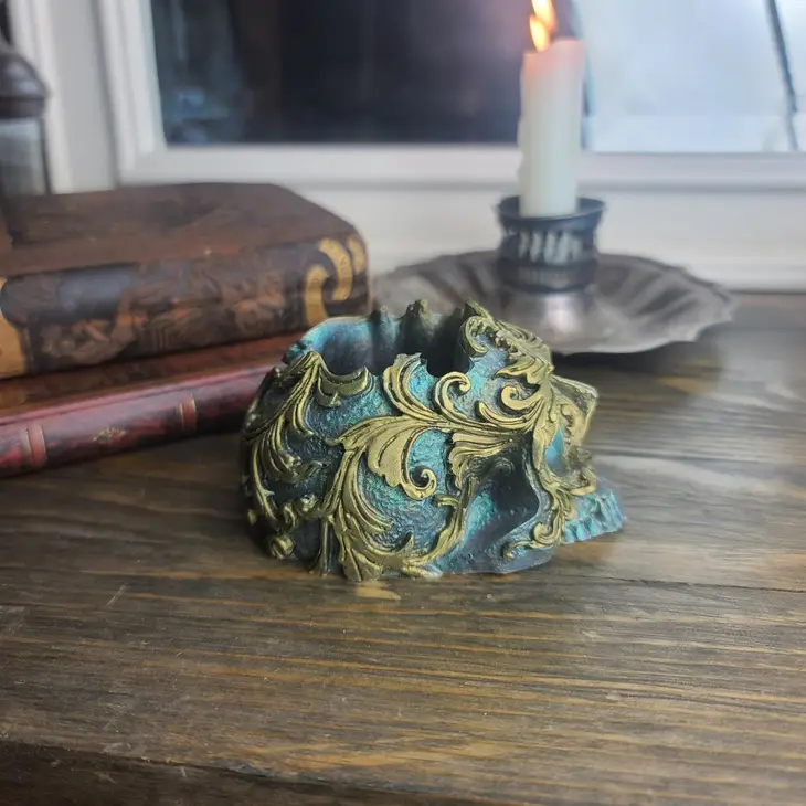 Victorian Skull Planter - Aquamarine