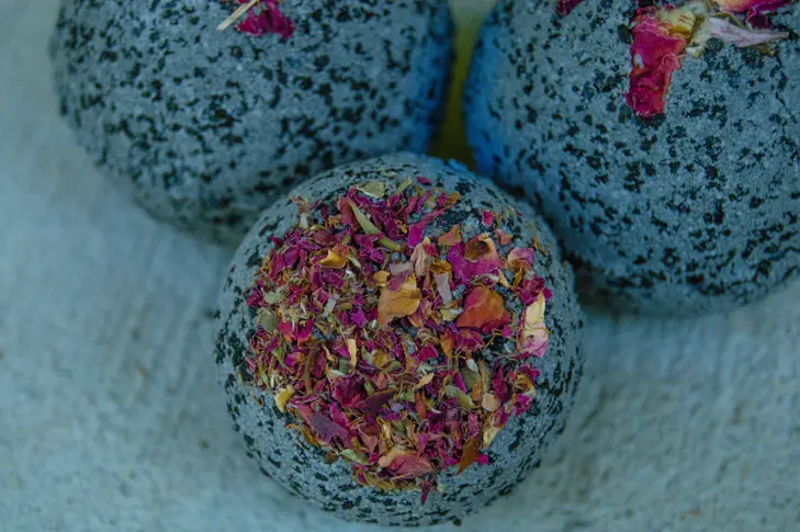 New Moon & Full Moon Bath Bomb Set