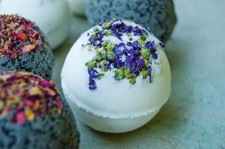 New Moon & Full Moon Bath Bomb Set