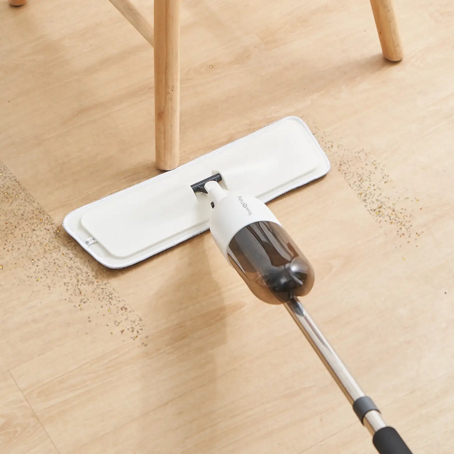 True & Tidy Clean Everywhere Spray Mop Kit Deluxe