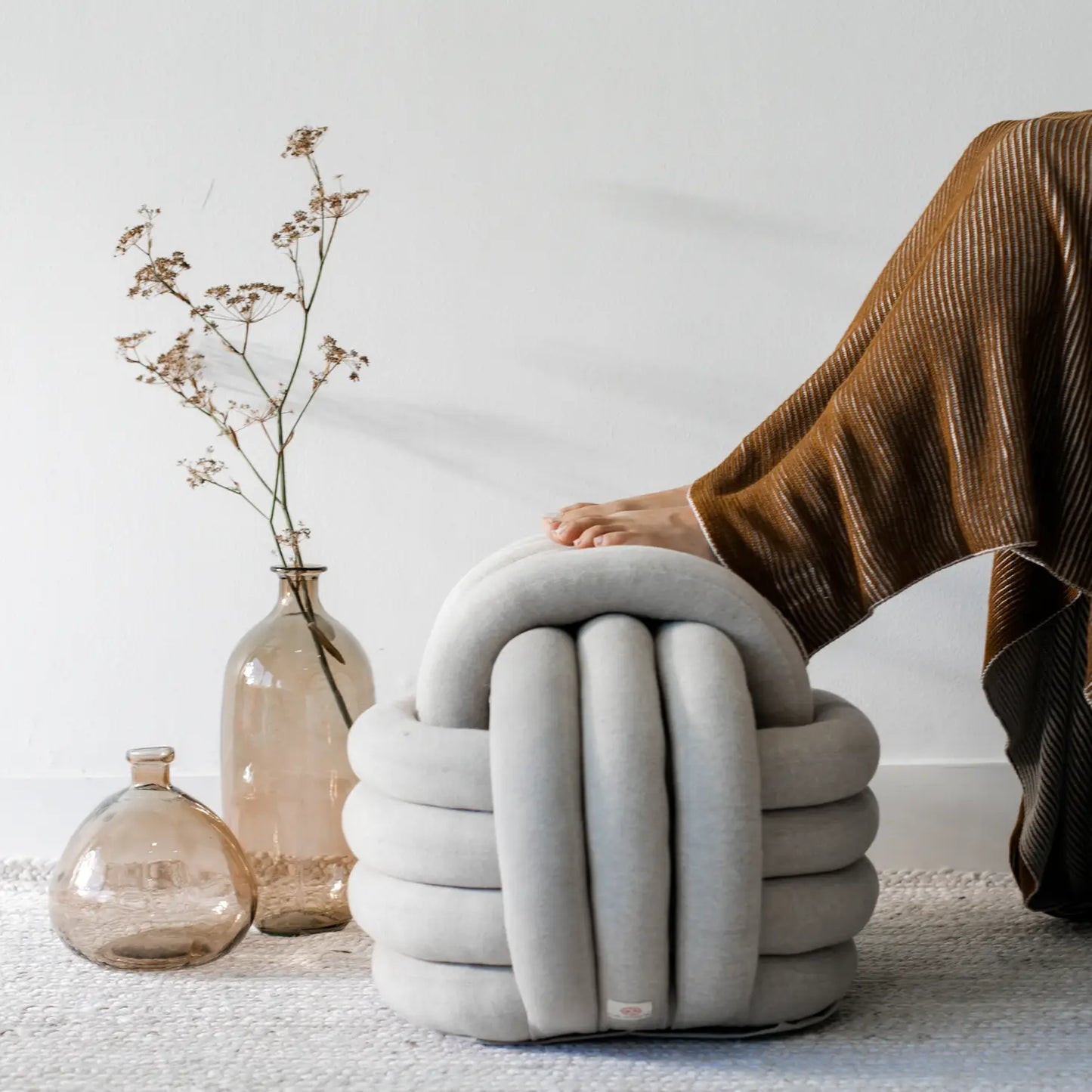 Knot Pouf