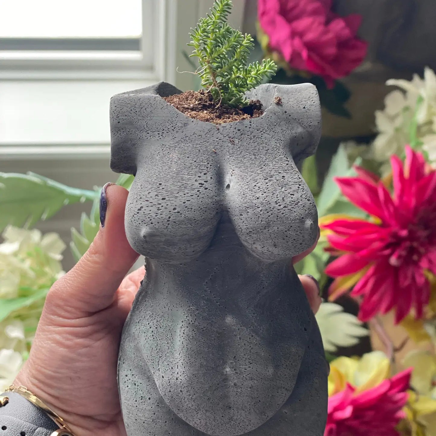 Freya Planter