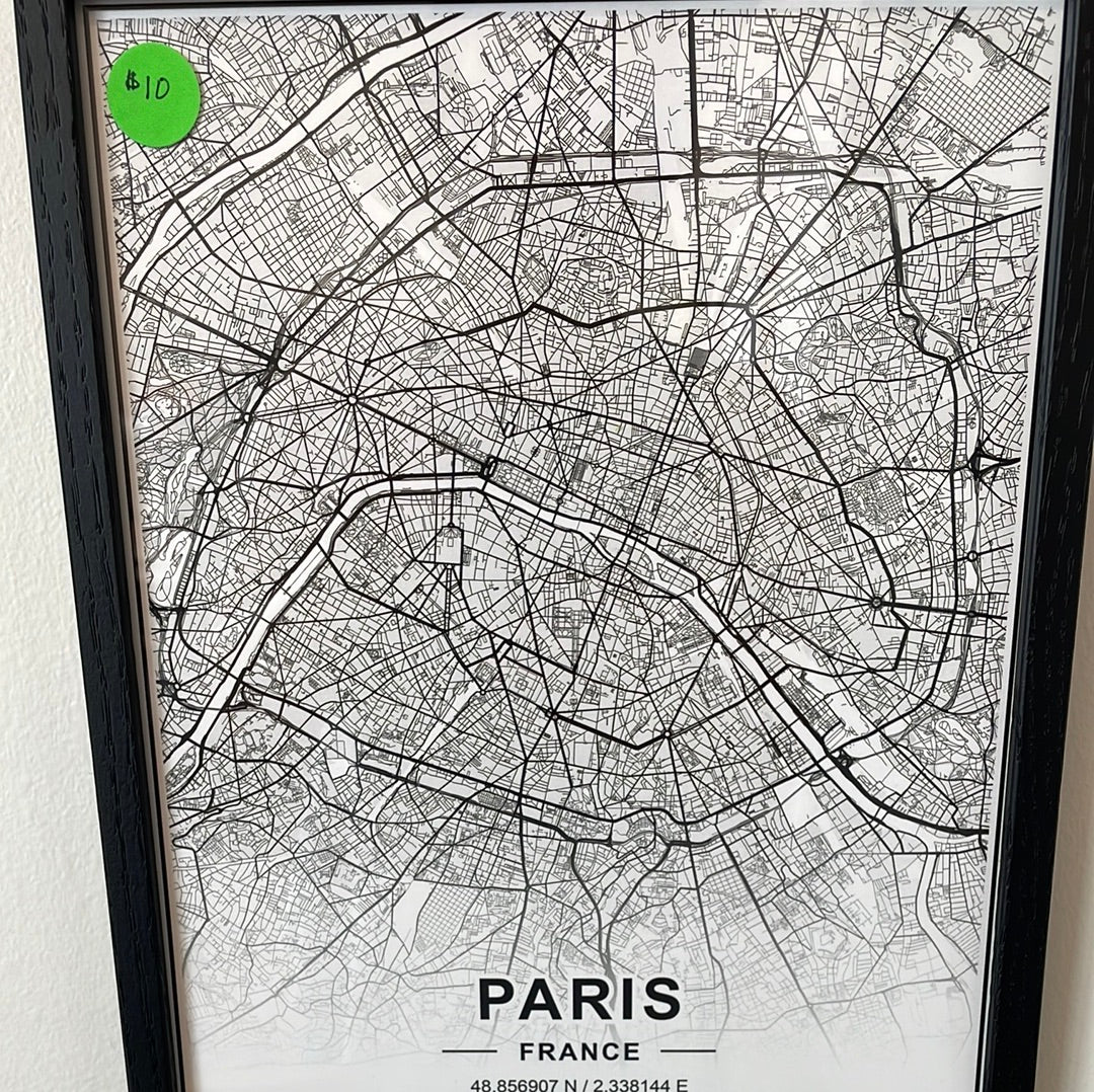 8x10 Framed Print of Paris Map