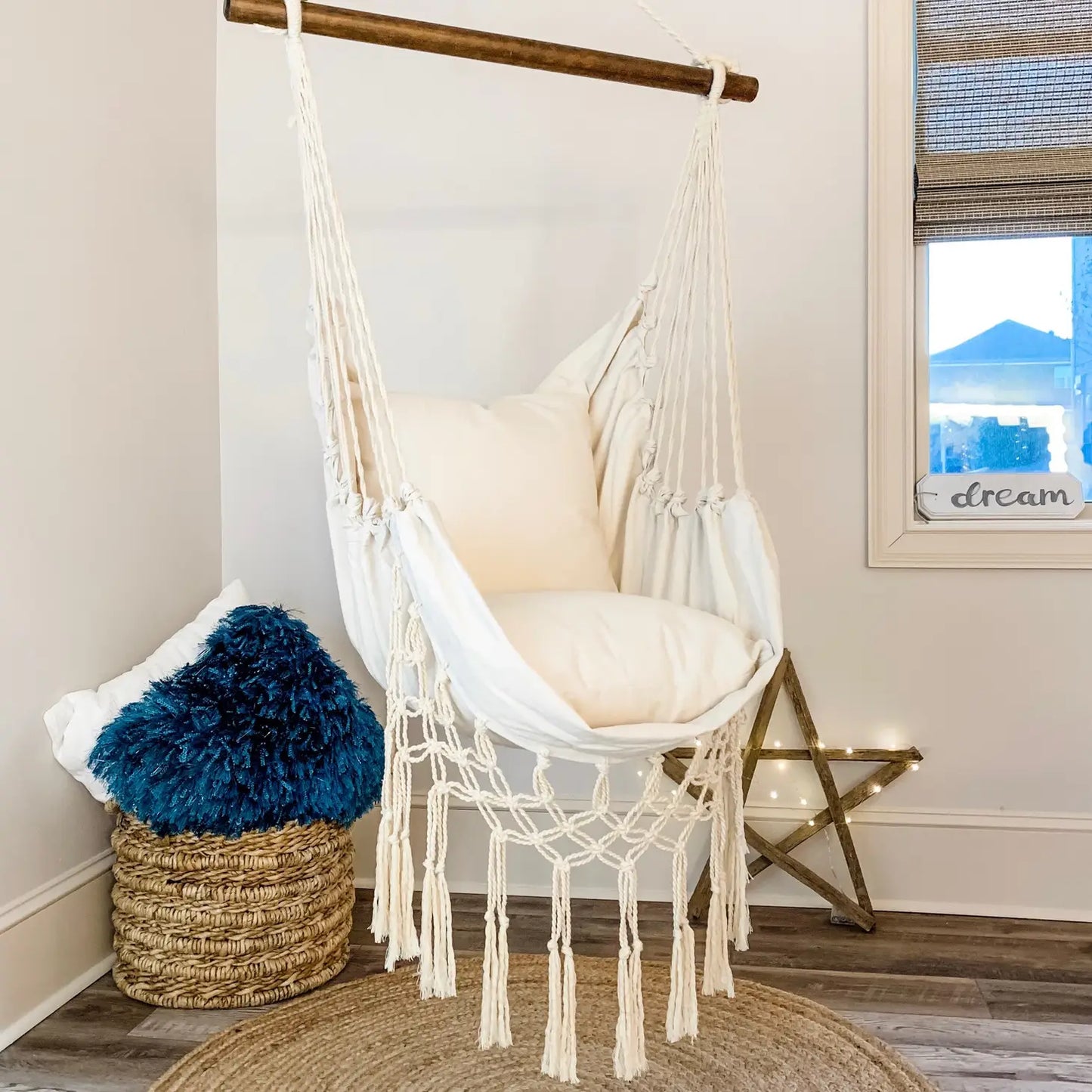 Macrame Hanging Swing Chair, 2 Pillows and Hanging Kit